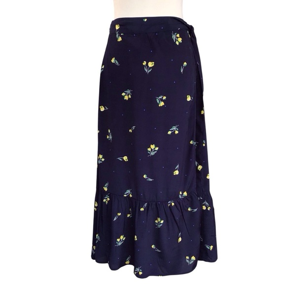 Gap Blue Floral Ruffle Hem Wrap Midi Skirt Size Small NEW - Picture 2 of 7